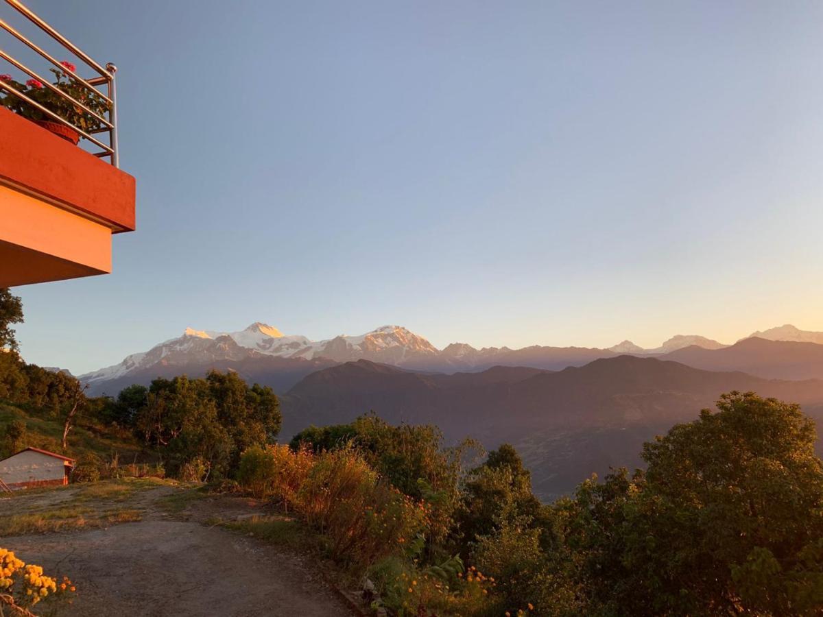 Hotel Pristine Himalaya Pokhara Exteriör bild