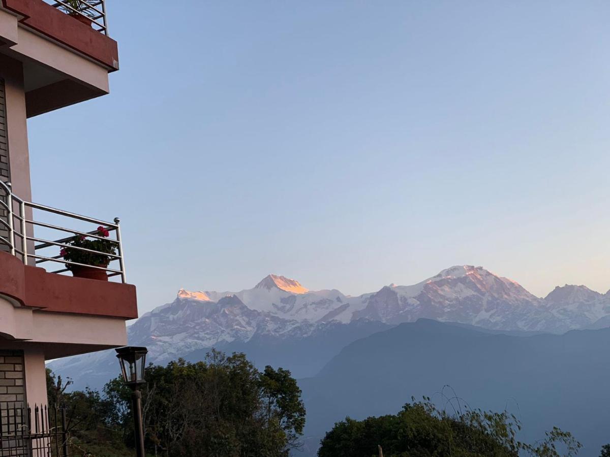 Hotel Pristine Himalaya Pokhara Exteriör bild